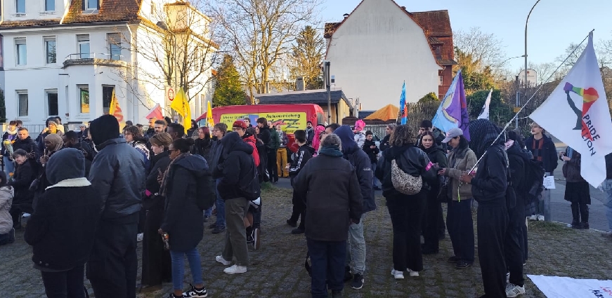 Frankfurt'ta Politik Tutsaklarla Dayanışma Eylemi