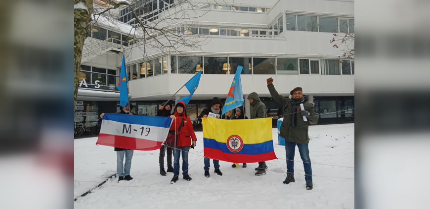 Hollanda'da ABD'ye Karşı Protesto Gerçekleştirildi