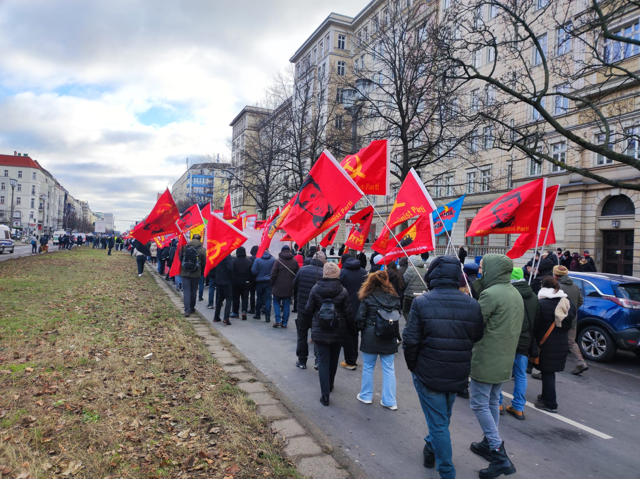 Sosyalizmin Kutup Yıldızları Rosa, Lebknecht ve Lenin, Berlin’de Anıldılar! konulu fotoğraflar