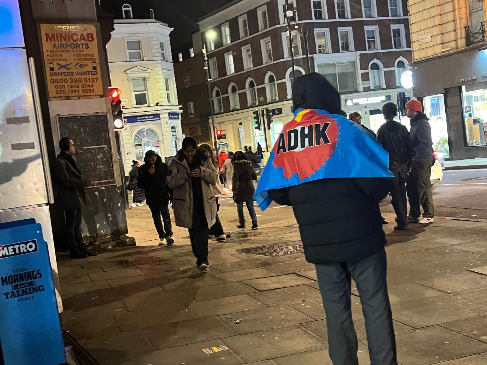 Londra'da Kampanya Çalışmaları Sürüyor konulu fotoğraflar