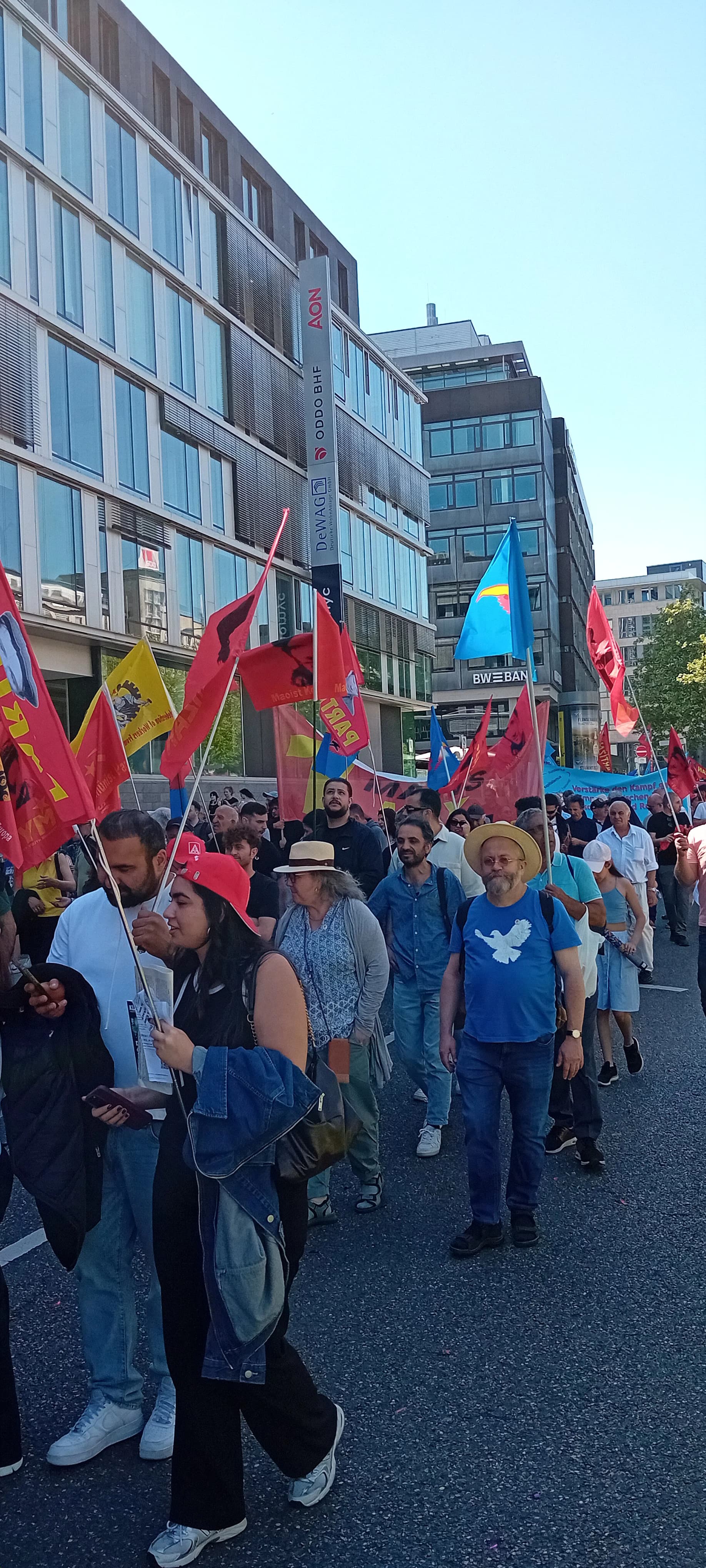 Avrupa'da 1 Mayıs, Coşkuyla Kutlandı konulu fotoğraflar