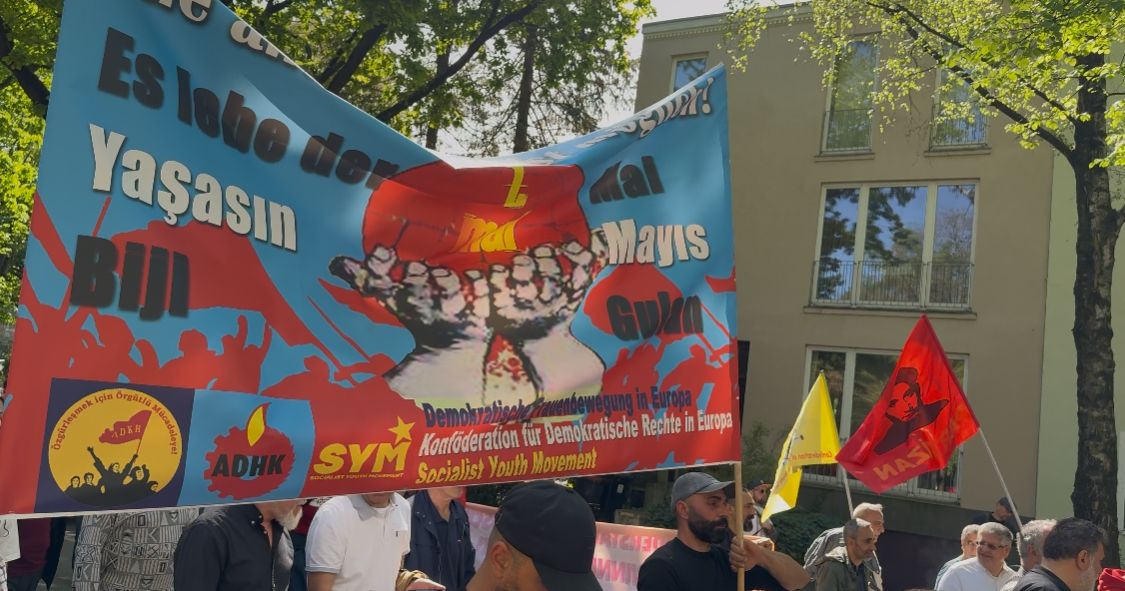 Avrupa'da 1 Mayıs, Coşkuyla Kutlandı konulu fotoğraflar