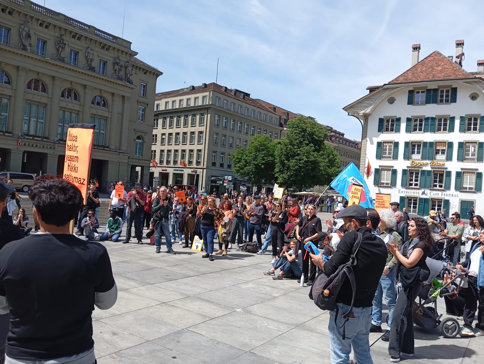 Bern’de Sığınmacılar İçin Adalet Talebi konulu fotoğraflar