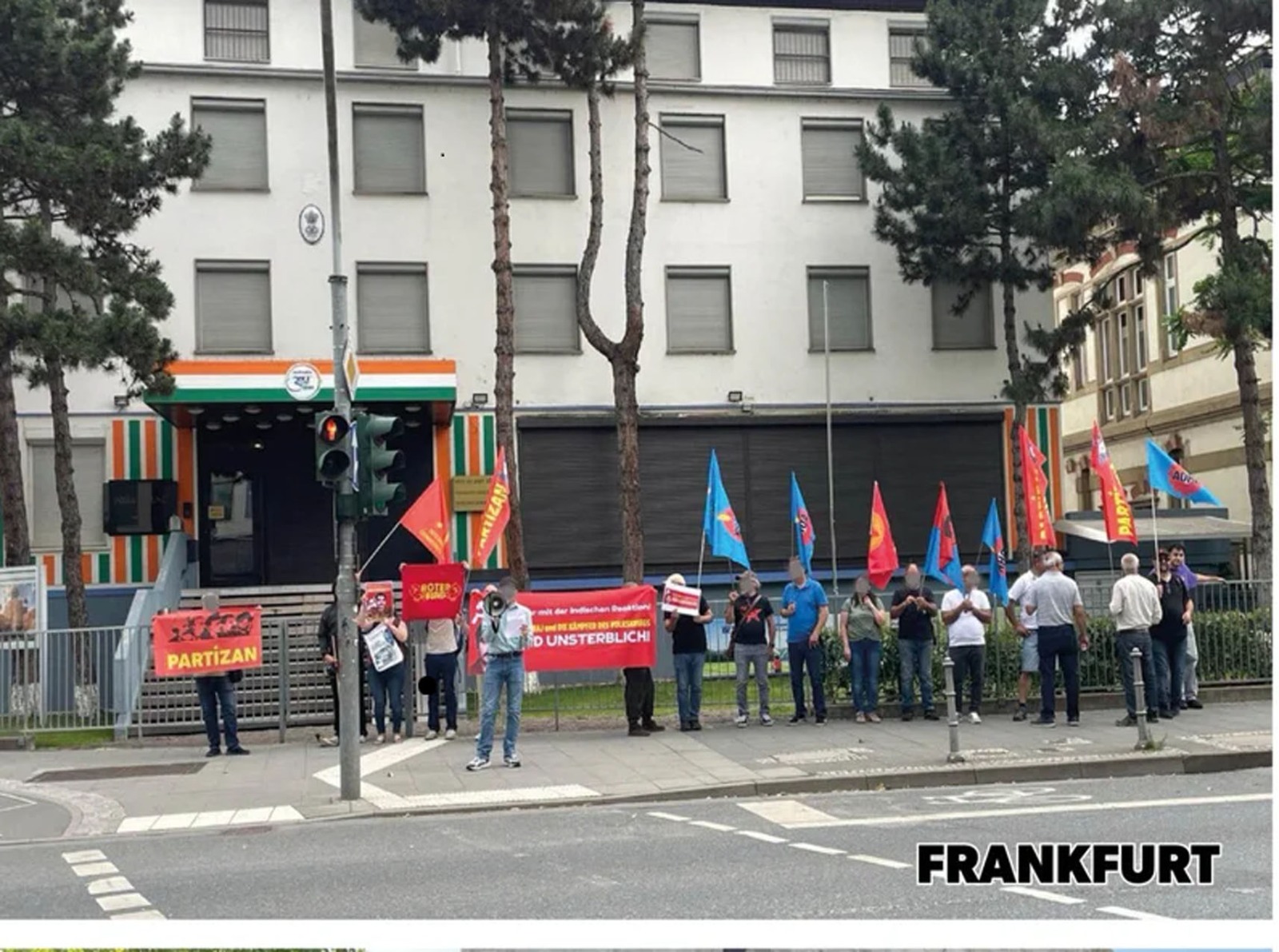 Yoldaş Basavaraj ve 27 Halk Savaşçısı'nın Katledilmesi Avrupa'da Protesto Edildi konulu fotoğraflar