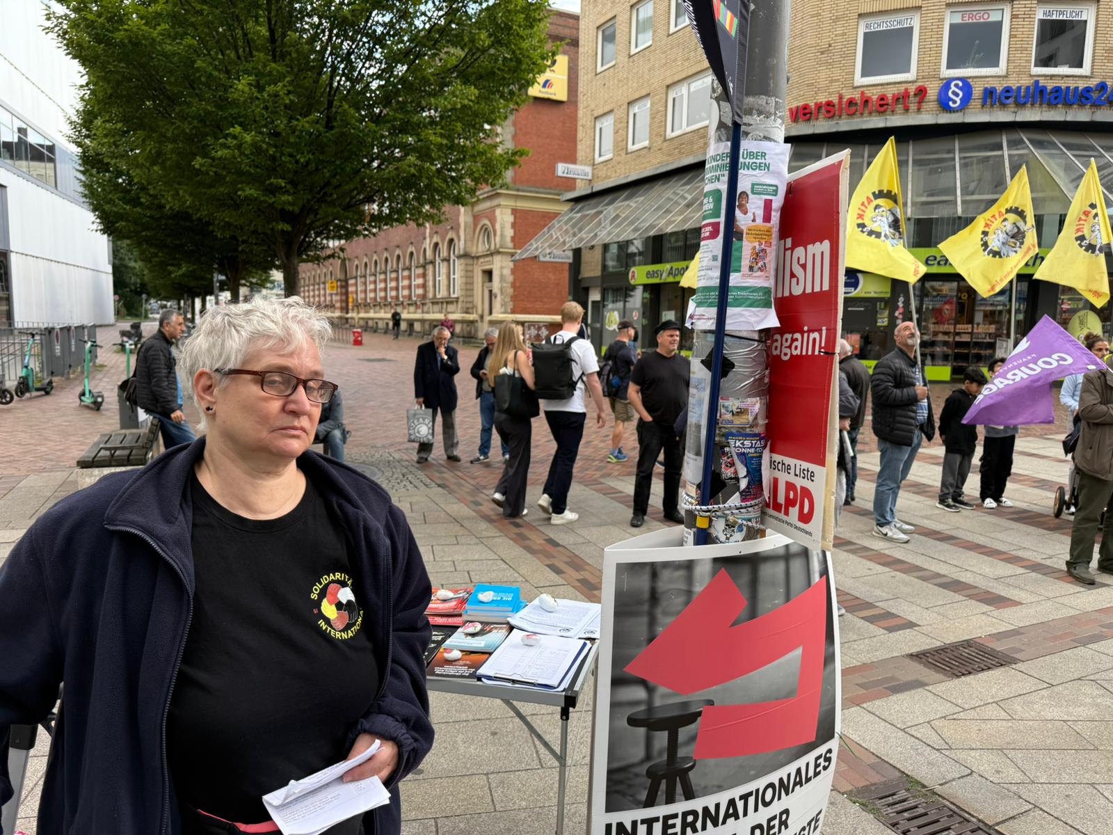 Hamburg'da Emperyalist Saldırılara Karşı Miting konulu fotoğraflar