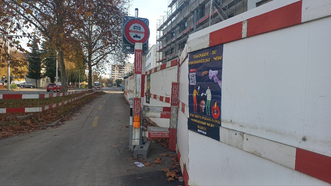 Kampagne für das Wahlrecht der Migrant:innen konulu fotoğraflar