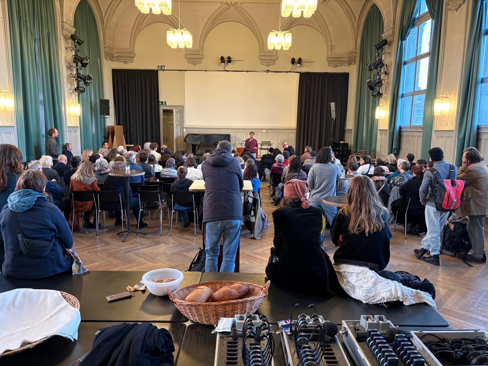 Bern’de Göç ve Sığınma Kongresi konulu fotoğraflar