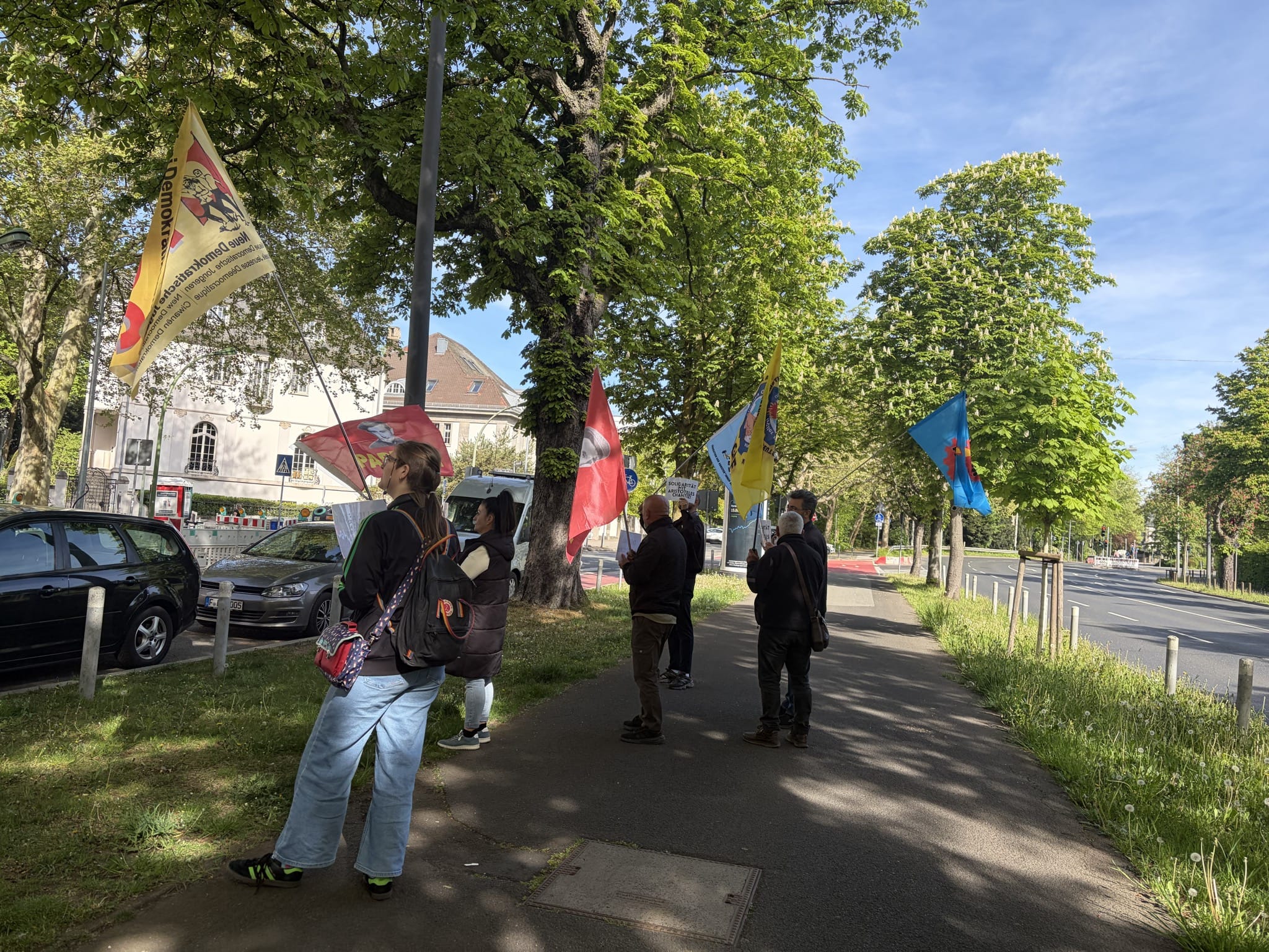 Atina’daki Prosfygika Komünü’ne Yönelik Saldırı Frankfurt’ta Protesto Edildi konulu fotoğraflar