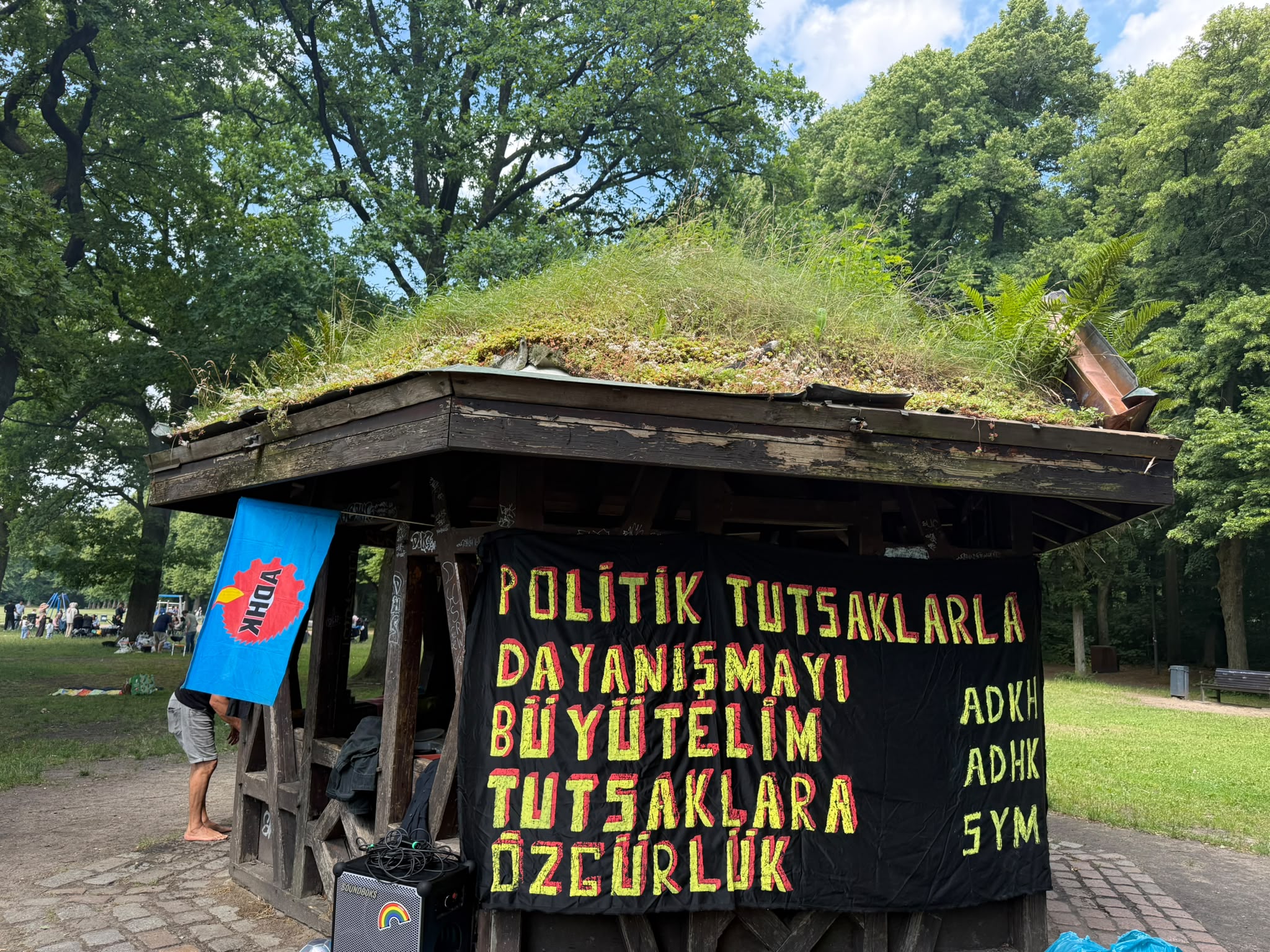 Politik Tutsaklarla Dayanışma Pikniği Hamburg’da Gerçekleştirildi konulu fotoğraflar