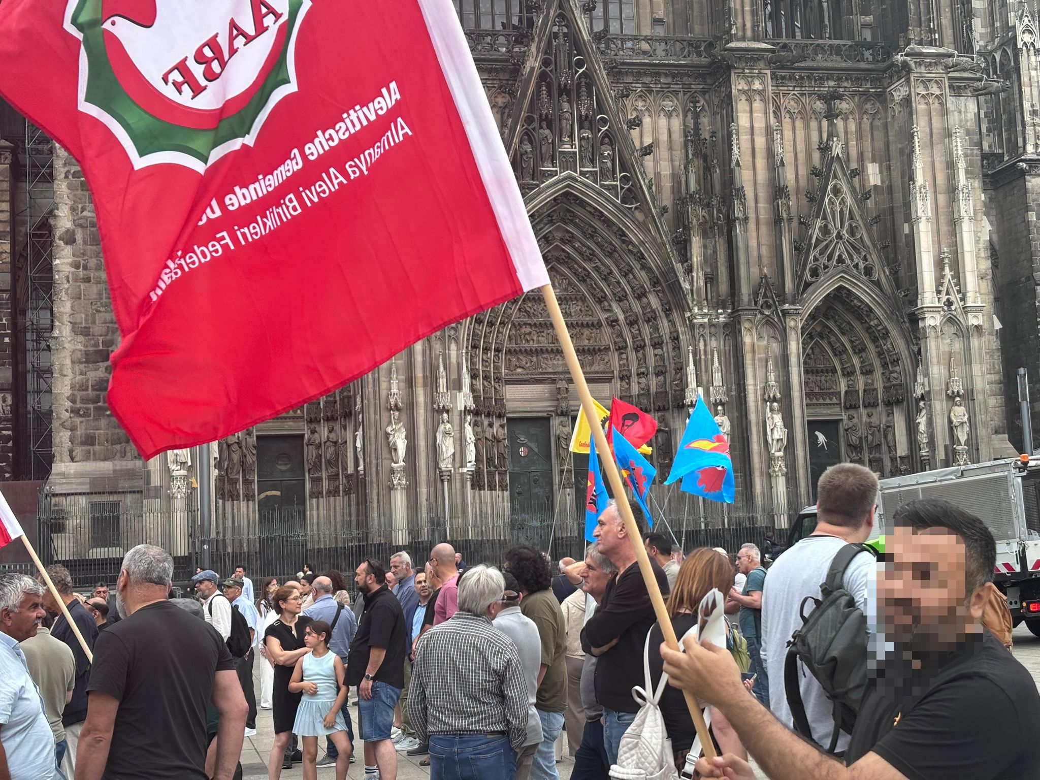 33. Yılında 33 Can: Madımak, Köln’de Anıldı konulu fotoğraflar